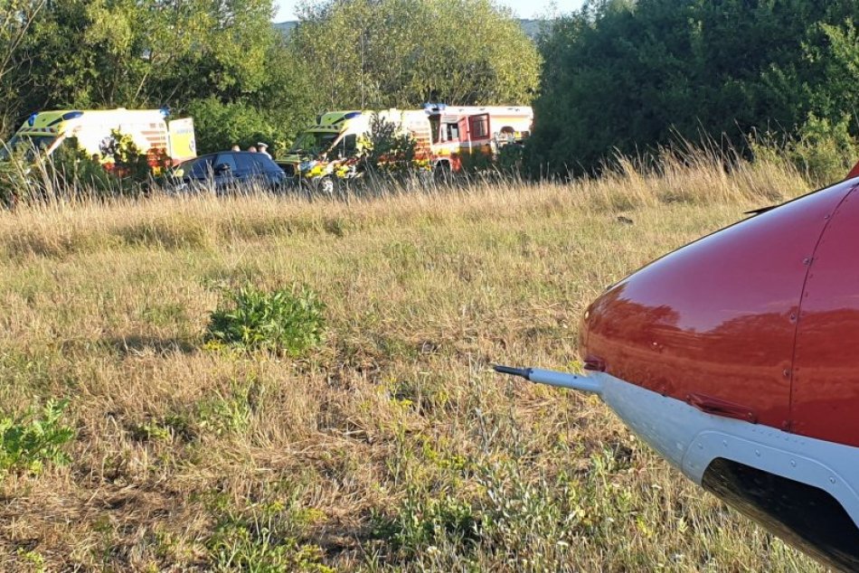 V OBRAZOCH: Zrážka cyklistov autom sa skončila tragicky