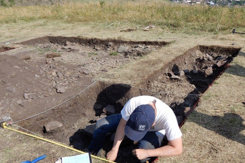 Objektívom: Archeologický výskum v Jánovciach priniesol viaceré objavy