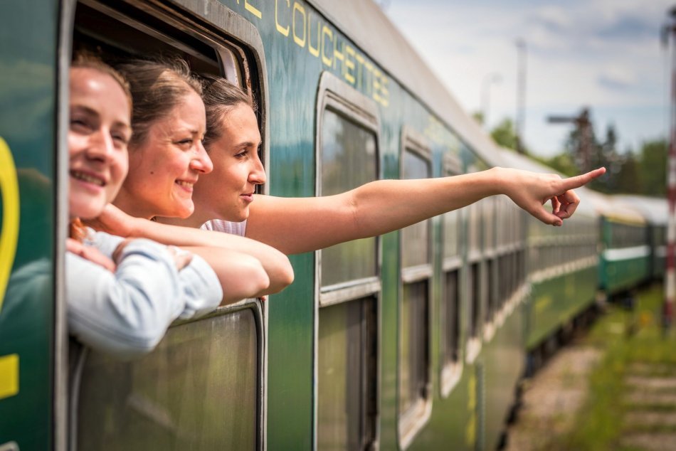 V OBRAZOCH: Jedinečný historický zážitkový vlak vyrazí na trojdňovú cestu